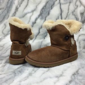 Ugg Brown Leather Fuzzy Ankle Boots size 6 camel